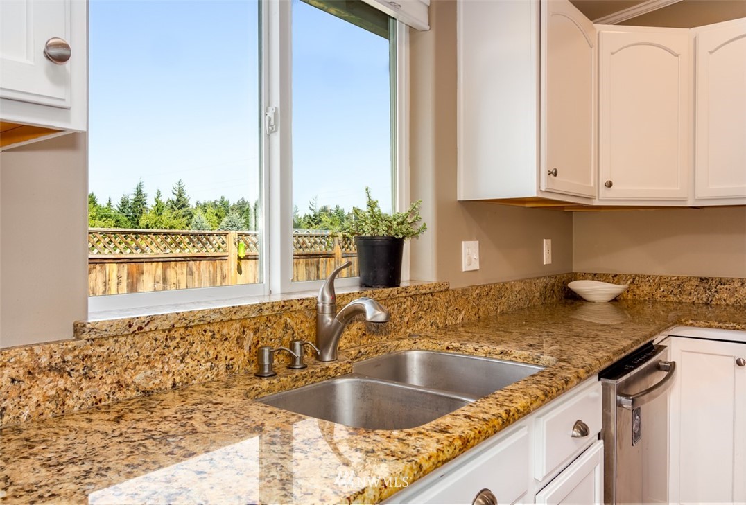 70 Choice Loop Sequim, WA 98382 - Photo 14 of 27 Gallery Image 14