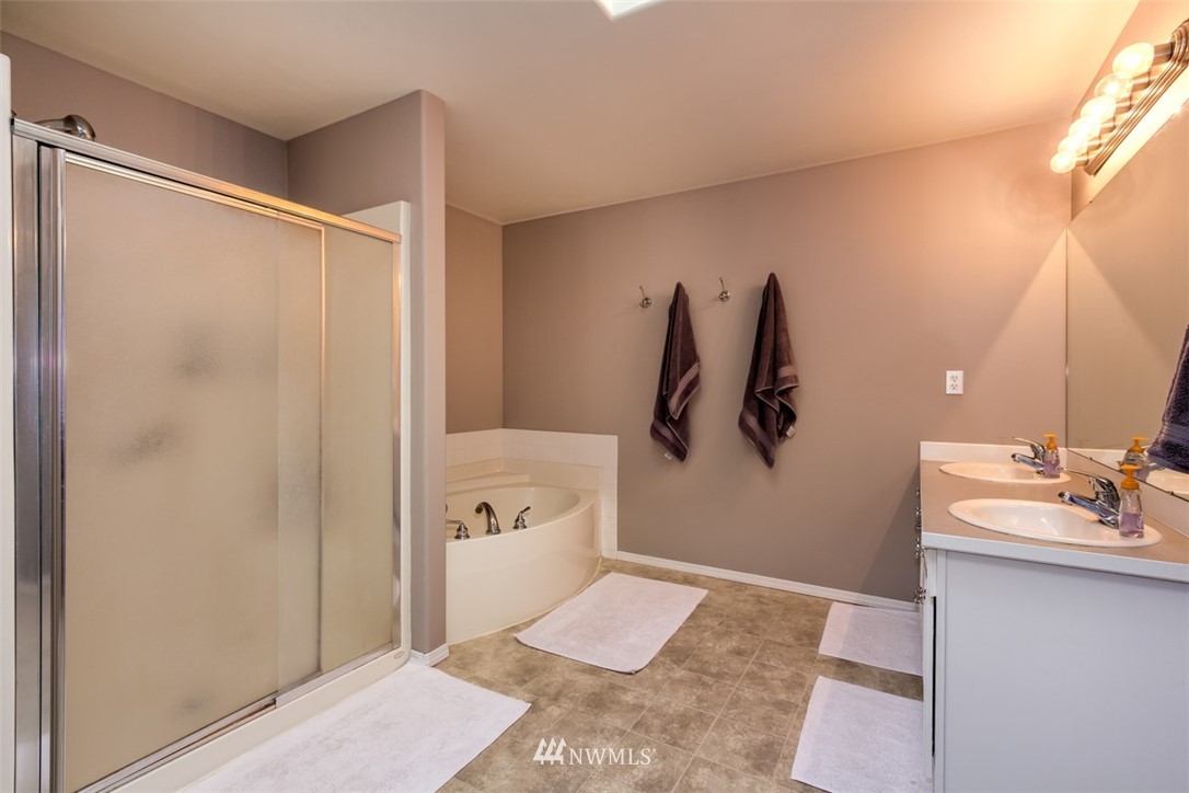 70 Choice Loop Sequim, WA 98382 - Photo 18 of 27 Gallery Image 18