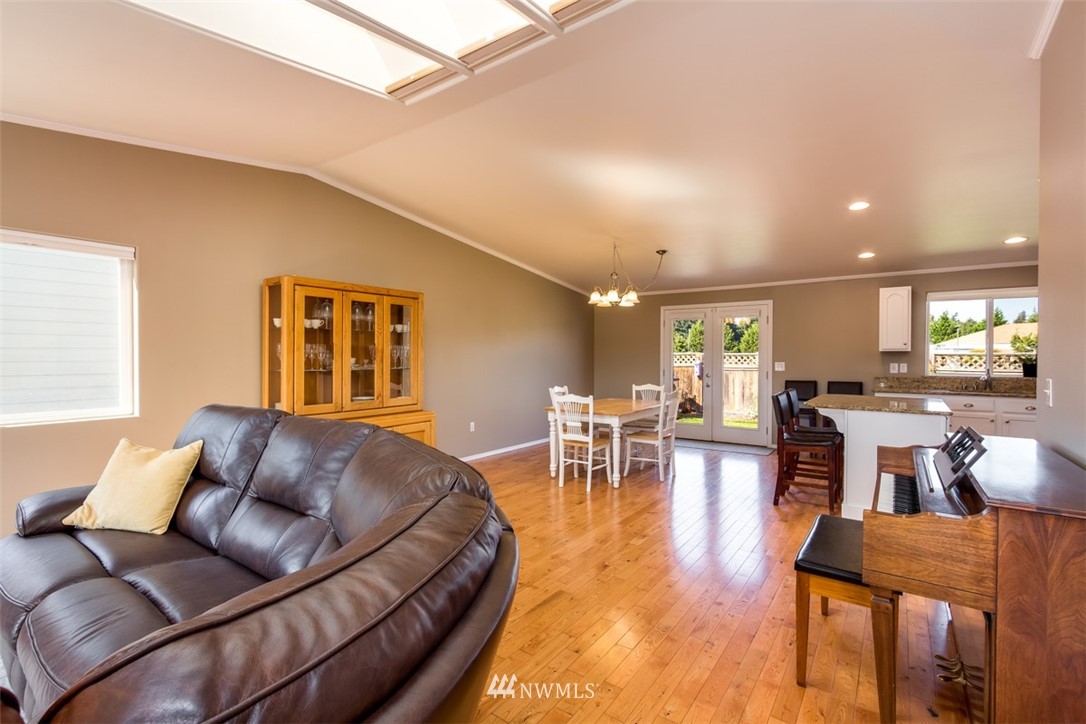 70 Choice Loop Sequim, WA 98382 - Photo 6 of 27 Gallery Image 6
