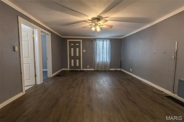 $59,900 | 305 Mine Road, Sawyerville, IL 62085