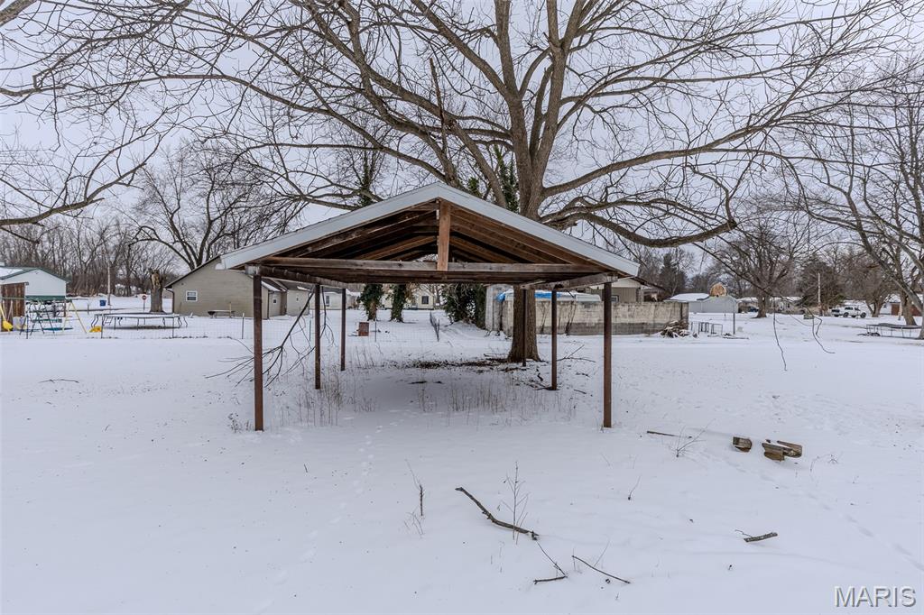 305 Mine Road Sawyerville, IL 62085 - Photo 6 of 22