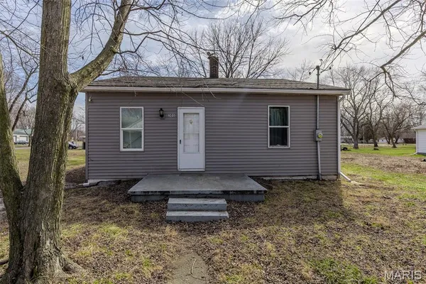 $59,900 | 305 Mine Road, Sawyerville, IL 62085