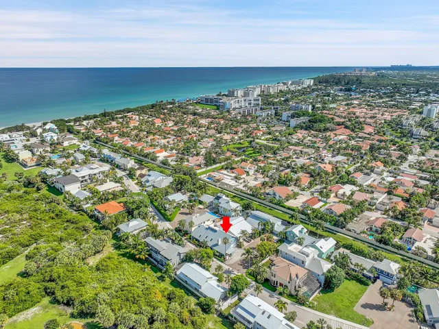 a picture of floor plan