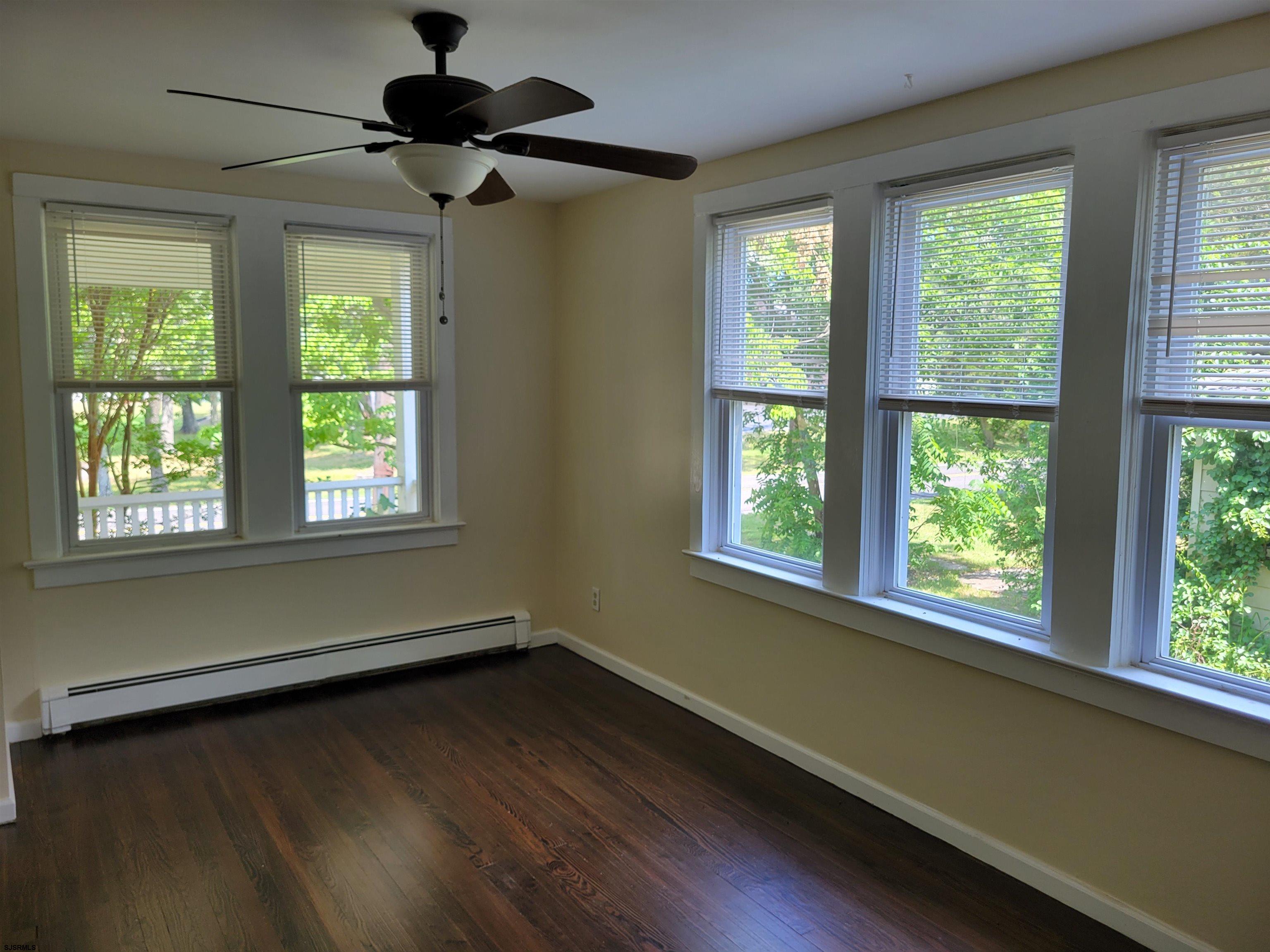 188 Leeds Point Road Galloway Township, NJ 08205 - Photo 6 of 35