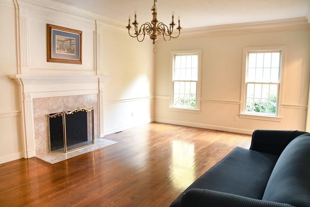 147 Mossman Road Sudbury, MA 01776 - Photo 5 of 40 Gallery Image 5