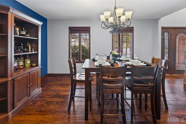 $480,000 | 22 Waterford Lane, Glen Carbon, IL 62034