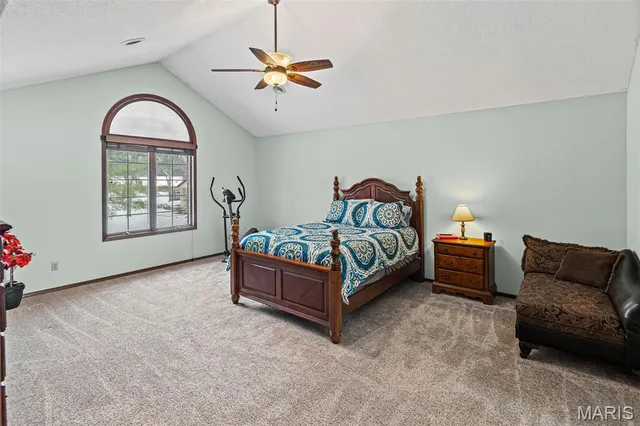 $480,000 | 22 Waterford Lane, Glen Carbon, IL 62034