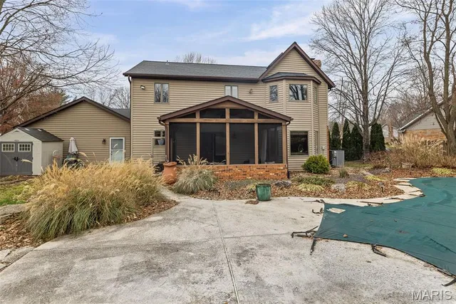 $480,000 | 22 Waterford Lane, Glen Carbon, IL 62034