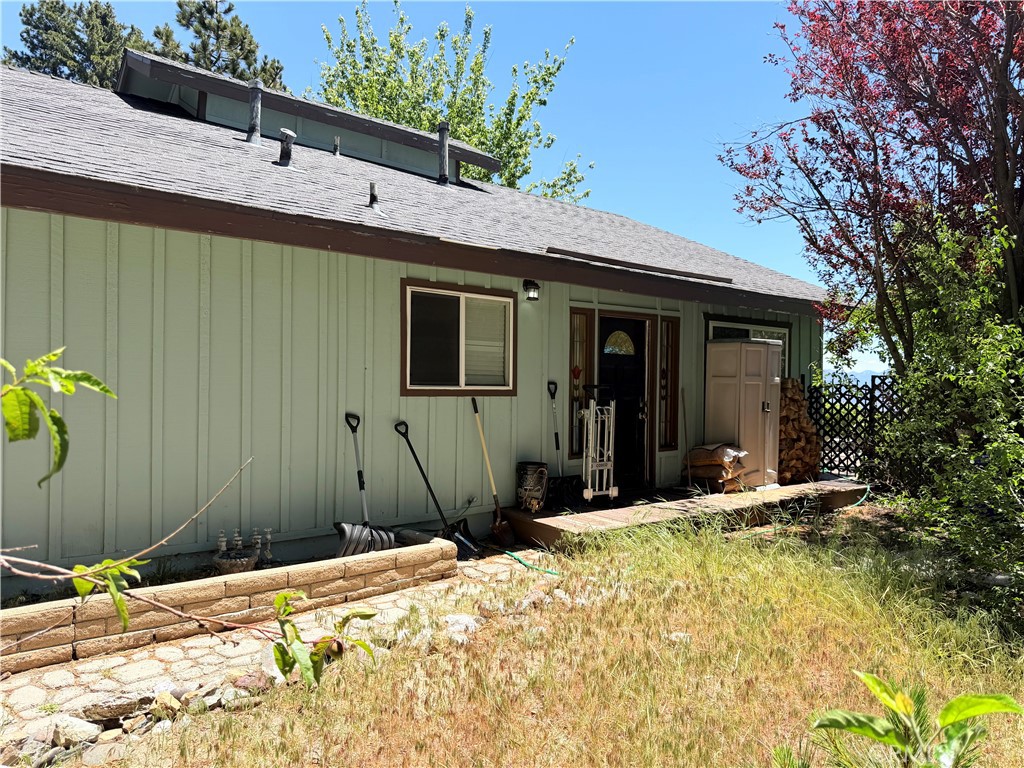 26465 Apache Trail Rimforest, CA 92378 - Photo 12 of 16