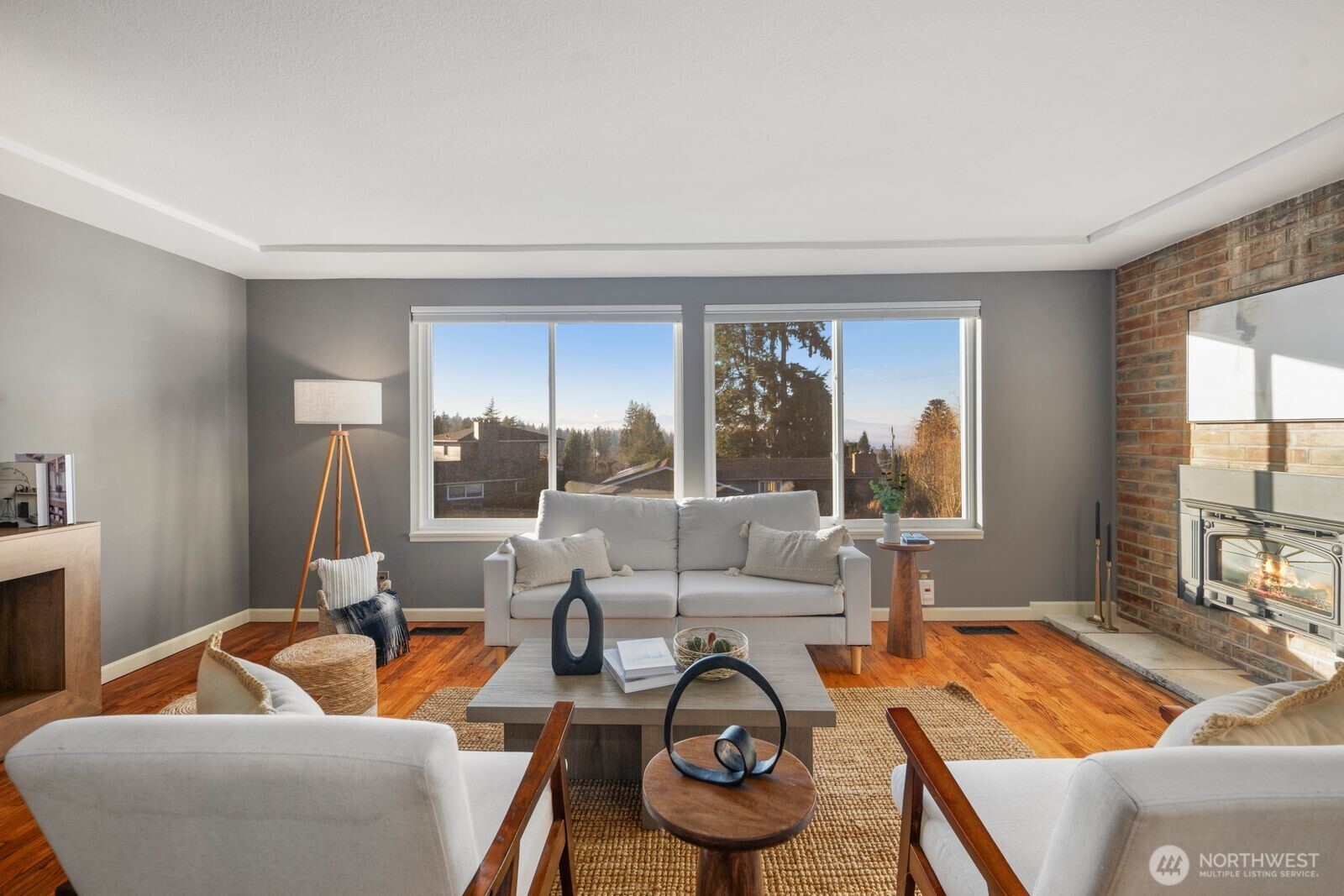 1221 Coronado Place Edmonds, WA 98020 - Photo 14 of 32 a living room with furniture and a large window