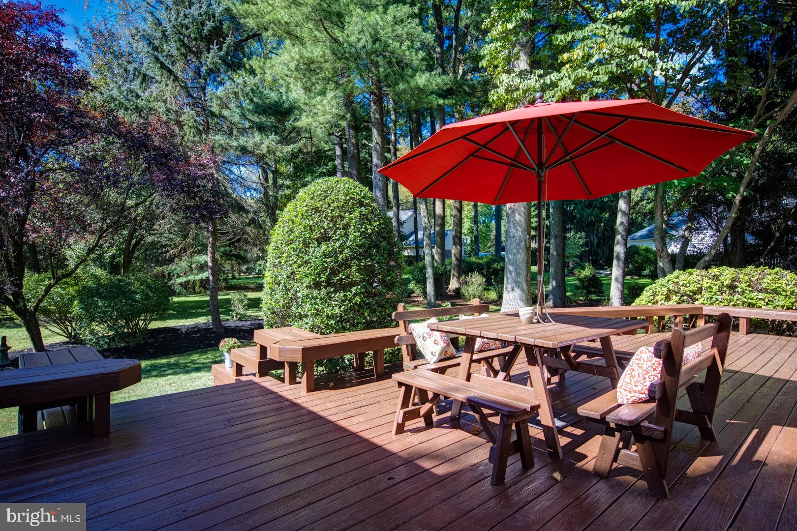 4 Willow Pond Road Malvern, PA 19355 - Photo 4 of 34 Deck