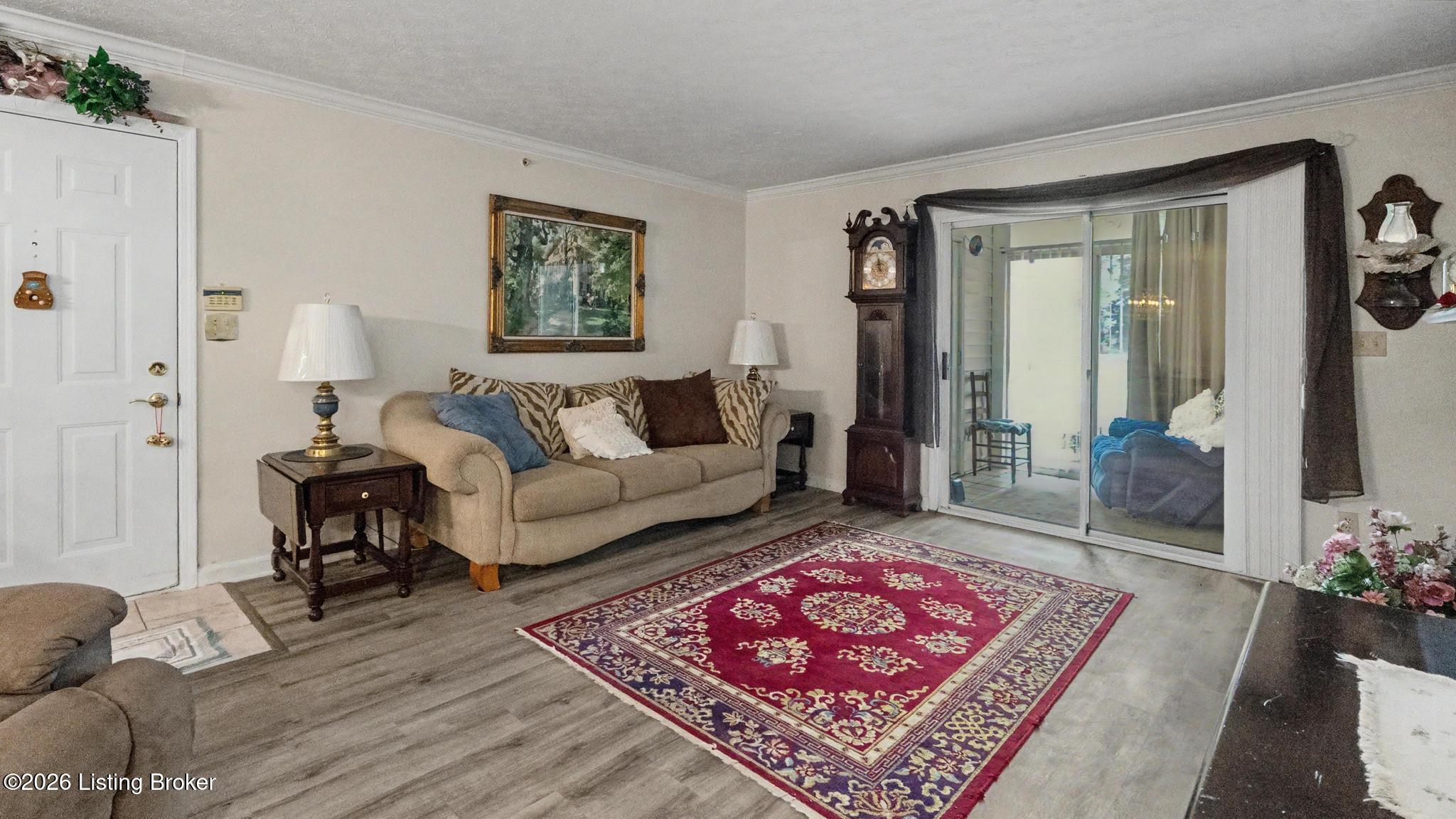 8508 Atrium Drive, Unit 1101 Louisville, KY 40220 - Photo 7 of 27 8508 Atrium Drive #1101-7