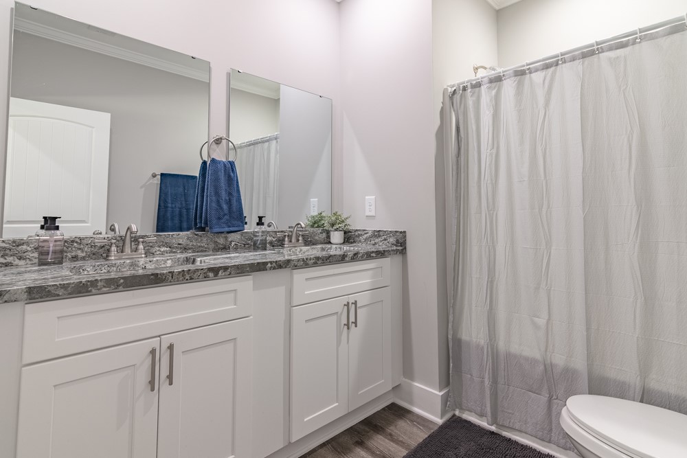 178 Nunnally Road Anderson, SC 29625 - Photo 16 of 25 Double Sinks