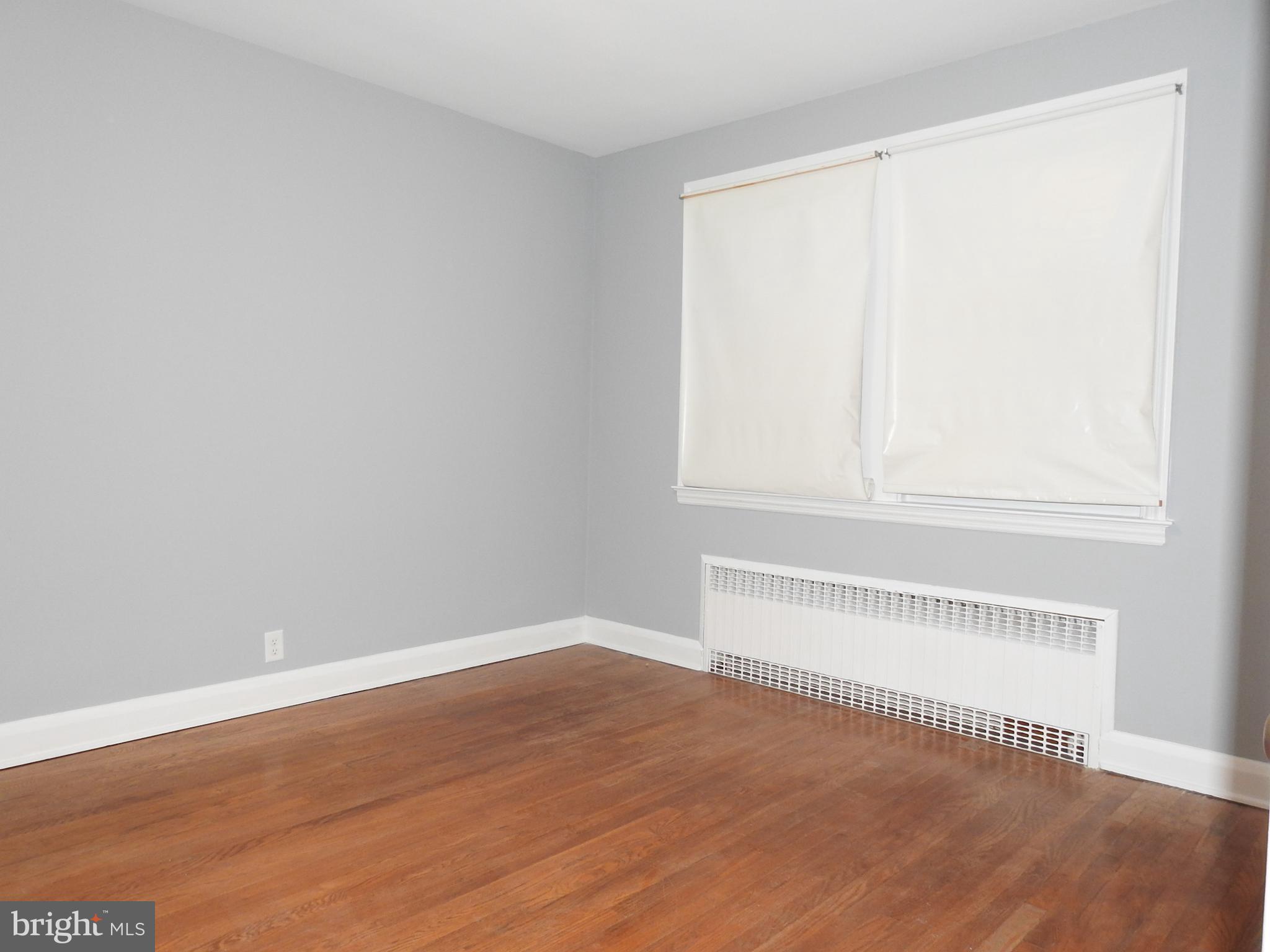 4205 Fordham Road Baltimore, MD 21229 - Photo 16 of 33