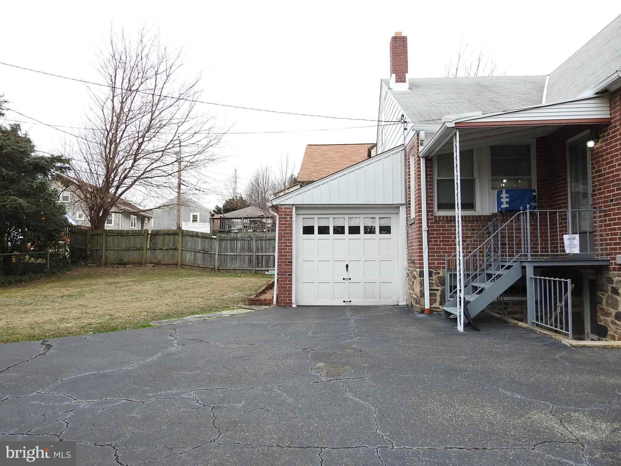 4205 Fordham Road Baltimore, MD 21229 - Photo 29 of 33
