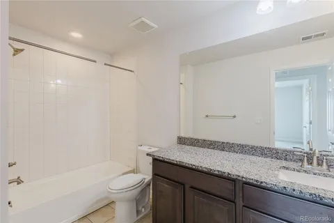$735,000 | 22691 East Narrowleaf Circle, Aurora, CO 80016