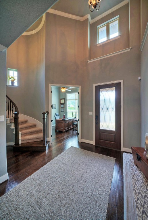 101 Maxwell Way Austin, TX 78738 - Photo 4 of 40 a view of livingroom with furniture and windows