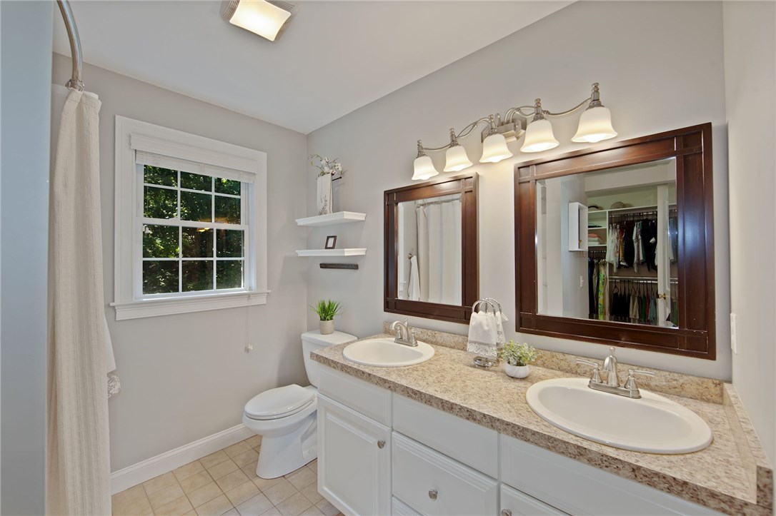 40 Bourque Road Cumberland, RI 02864 - Photo 19 of 34