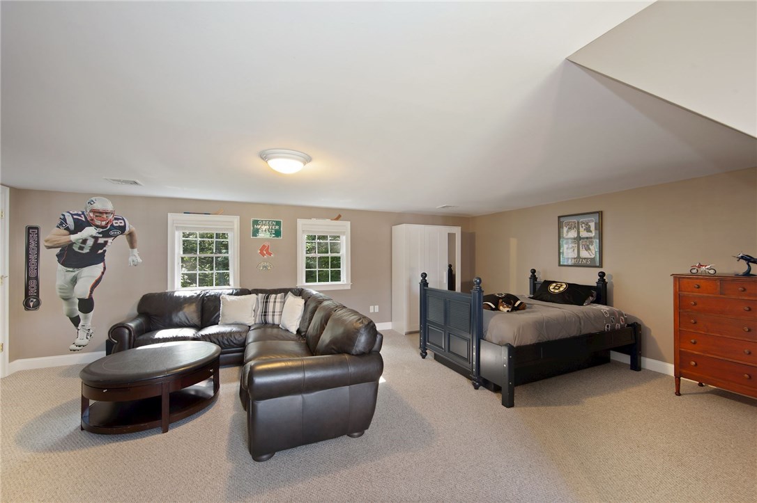 40 Bourque Road Cumberland, RI 02864 - Photo 28 of 34