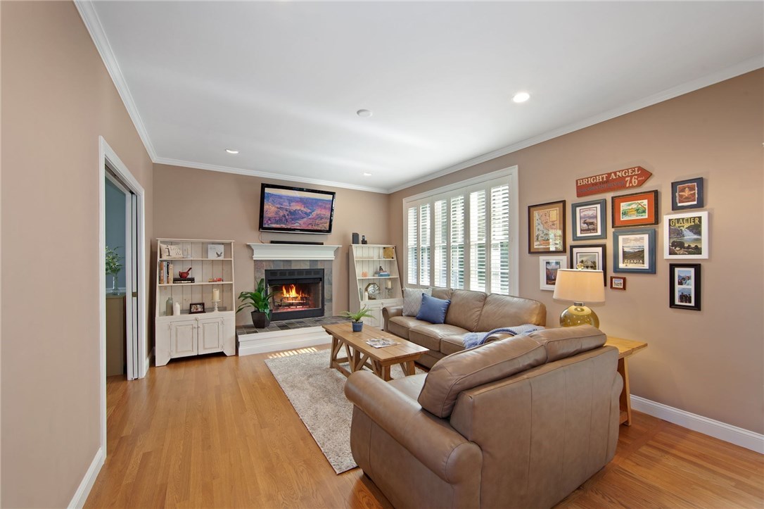 40 Bourque Road Cumberland, RI 02864 - Photo 5 of 34