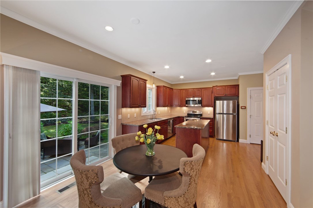 40 Bourque Road Cumberland, RI 02864 - Photo 6 of 34