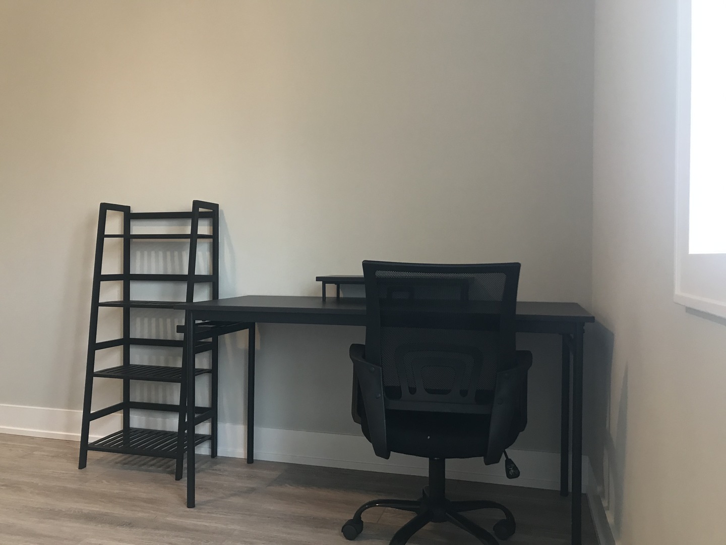 1119 South Loomis Street, Unit 201C Chicago, IL 60607 - Photo 5 of 13