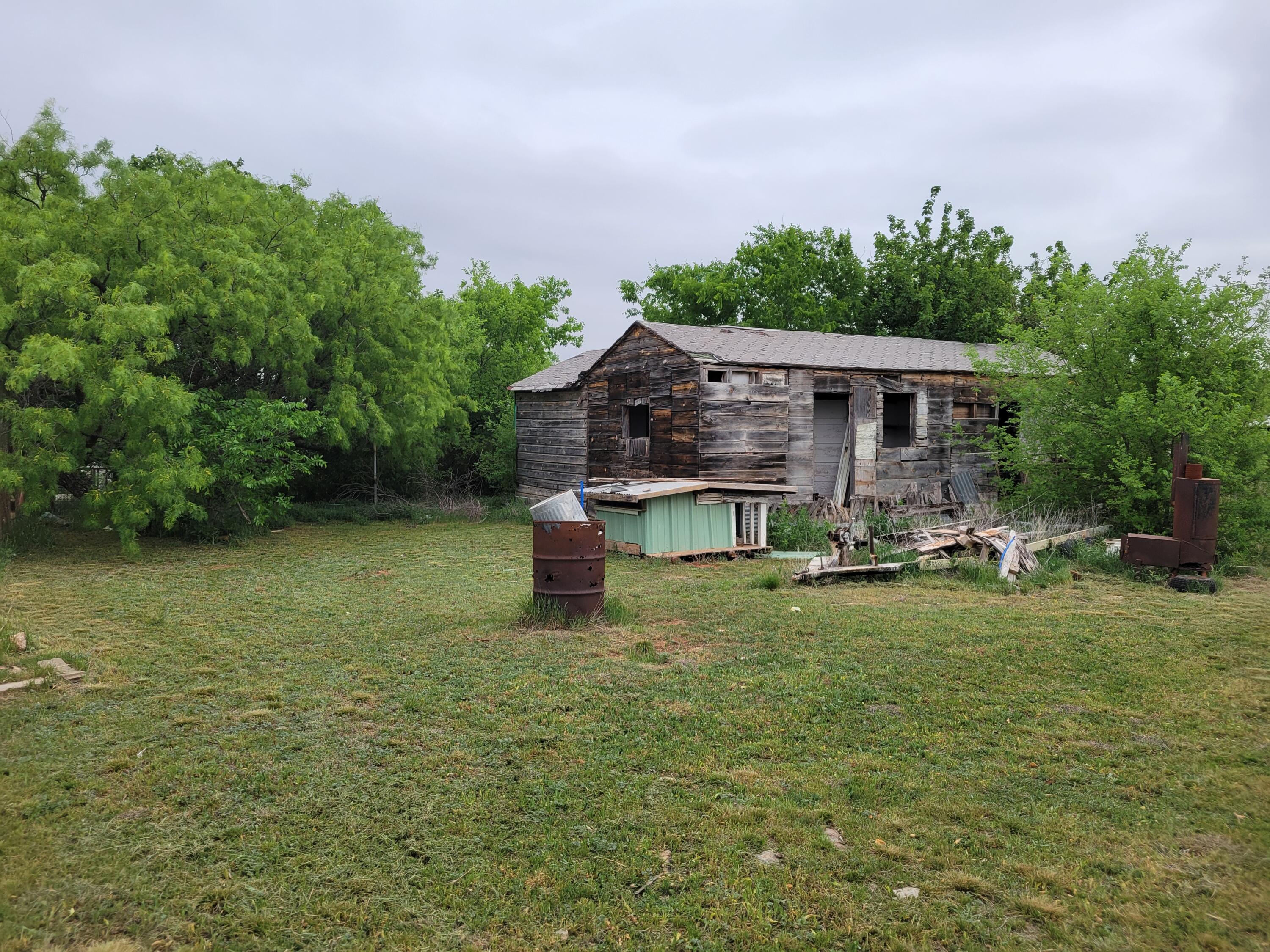 132 Pr 621 Haskell, TX 79521 - Photo 19 of 19 a front view of a house with garden
