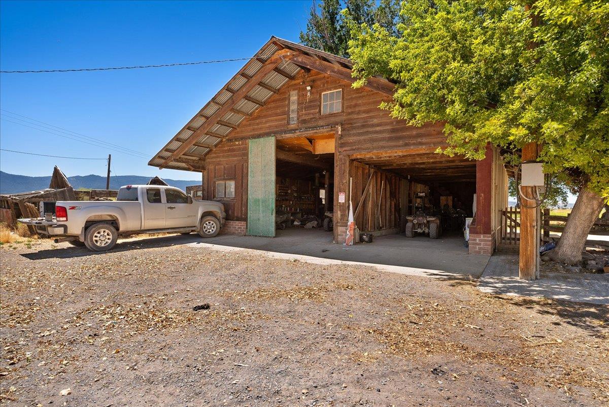 708 Center Road Susanville, CA 96130 - Photo 24 of 69 Gallery Image 24