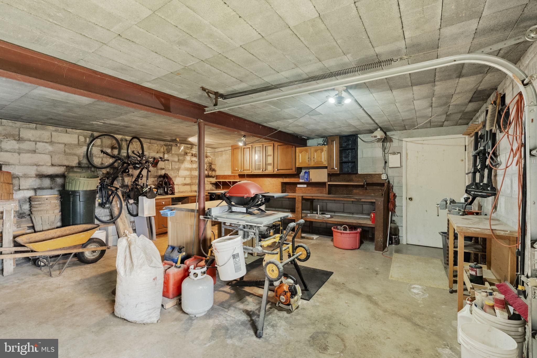 1041 Springville Road East Earl, PA 17519 - Photo 63 of 71