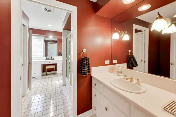 $1,850,000 | 180 Westview Road, Winnetka, IL 60093