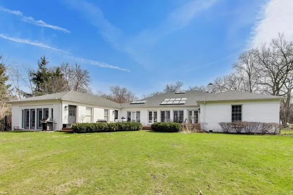 $1,850,000 | 180 Westview Road, Winnetka, IL 60093