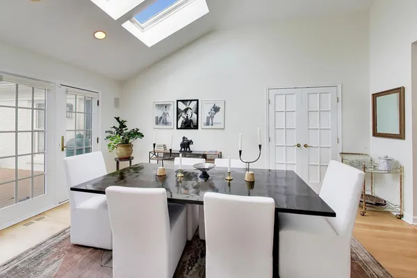 $1,850,000 | 180 Westview Road, Winnetka, IL 60093