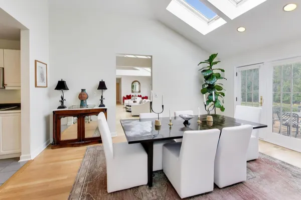 $1,850,000 | 180 Westview Road, Winnetka, IL 60093