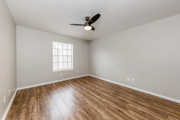 $1,395 | 14600 Fonmeadow Drive, Unit 301, Houston, TX 77035