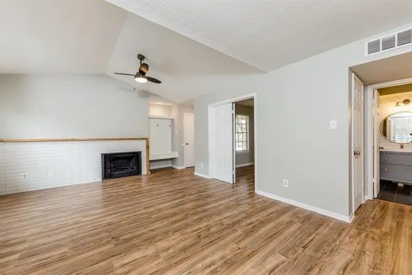 $1,395 | 14600 Fonmeadow Drive, Unit 301, Houston, TX 77035