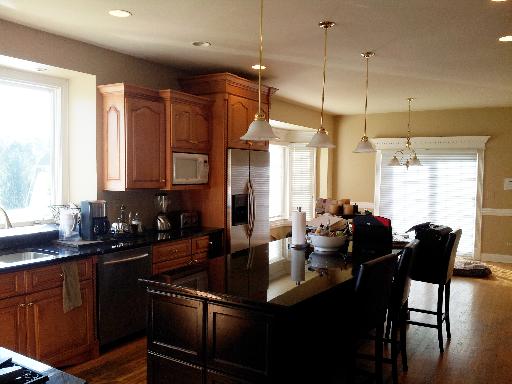 37W201 Red Gate Road St. Charles, IL 60175 - Photo 8 of 9