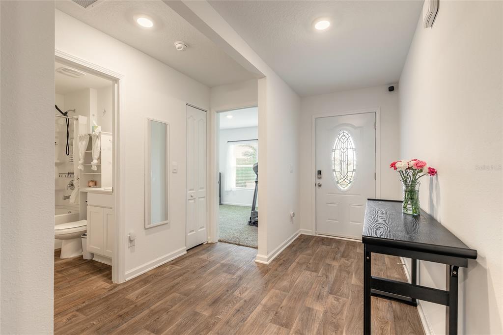 82 Hulett Wds Road Palm Coast, FL 32137 - Photo 5 of 48 a view of a interior of house