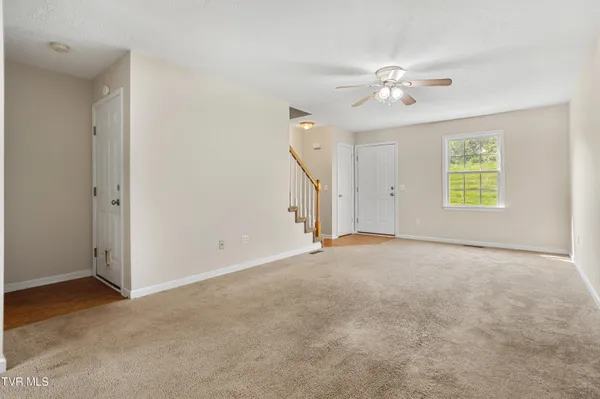 $174,900 | 671 Beaverview Drive, Unit 671, Bristol, VA 24201