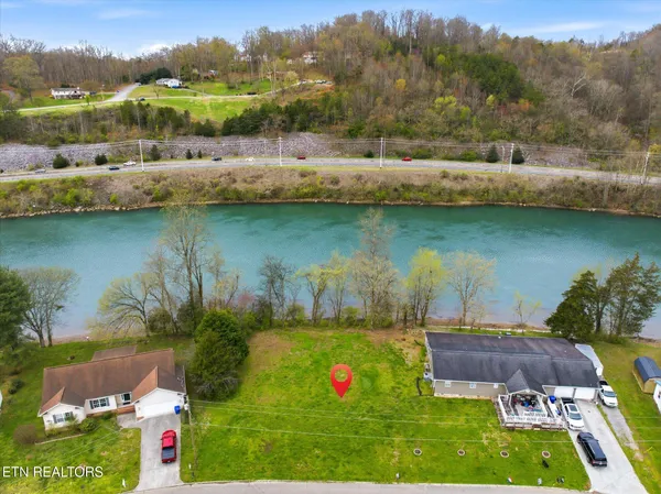 $118,000 | Melton Hill Circle, Clinton, TN 37716