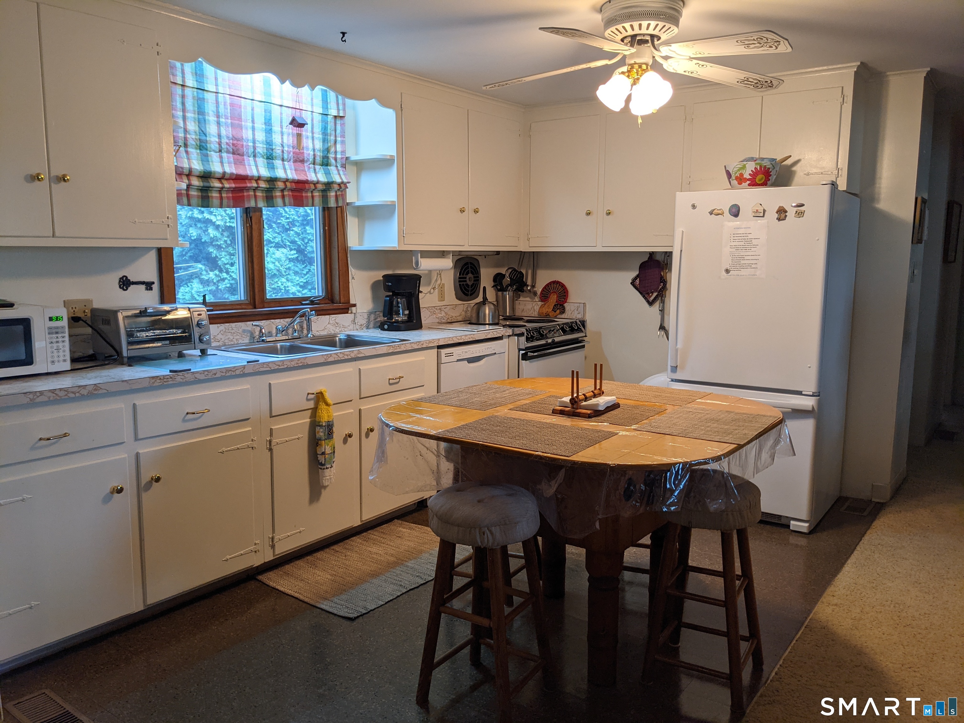 89 Grove Beach Road South Westbrook, CT 06498 - Photo 8 of 26