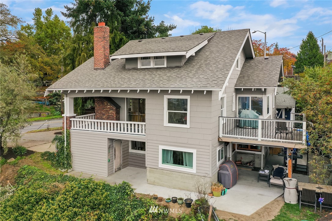 103 North Market Street Seattle, WA 98103 - Photo 1 of 28 Gallery Image 1