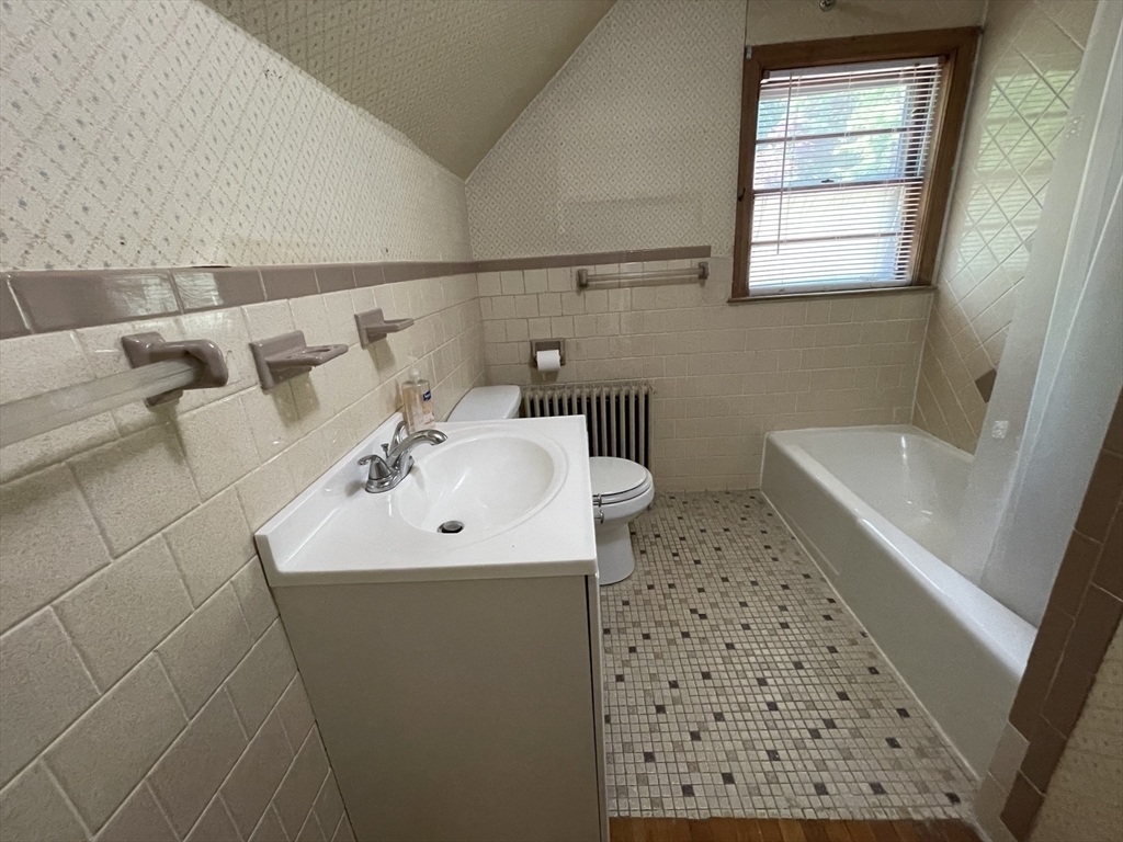 97 Baker Street Boston, MA 02132 - Photo 18 of 32 Gallery Image 18