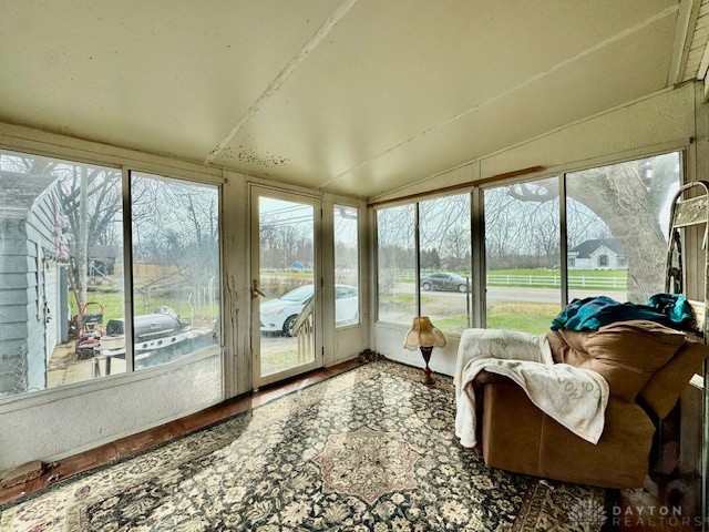 4733 Curtis Drive Springfield, OH 45503 - Photo 20 of 50 This sunroom offers abundant natural light and an inviting space for relaxation.