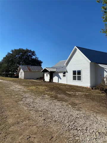 $1,400 | 305 Hall Street, Richland Springs, TX 76871