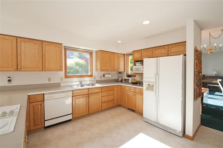1844 Chicory Ridge Ann Arbor, MI 48103 - Photo 11 of 39 Photo 11