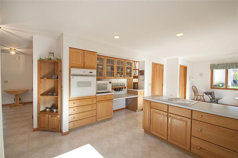 1844 Chicory Ridge Ann Arbor, MI 48103 - Photo 12 of 39 Photo 12