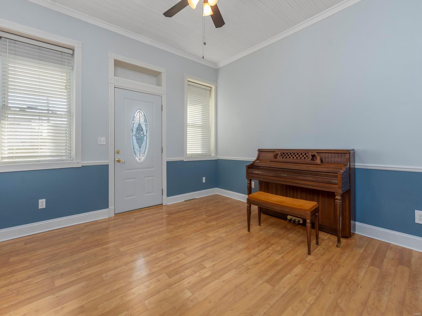 211 Flower Street Waterloo, IL 62298 - Photo 8 of 23
