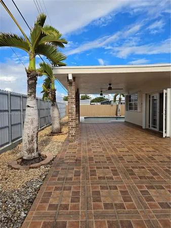 $4,500 | 10475 Southwest 42nd Terrace, Miami, FL 33165