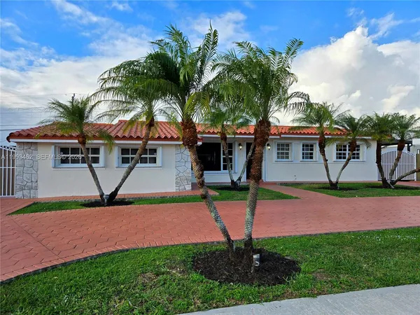 $4,500 | 10475 Southwest 42nd Terrace, Miami, FL 33165