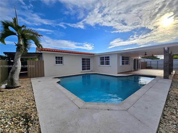 $4,500 | 10475 Southwest 42nd Terrace, Miami, FL 33165